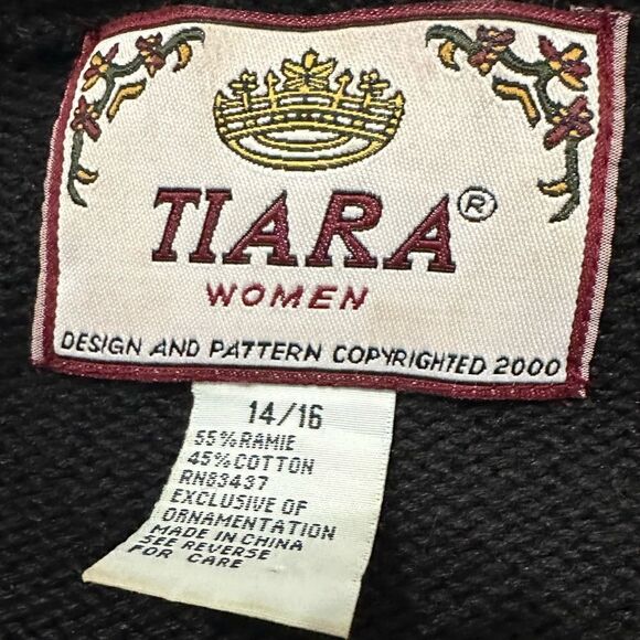 Tiara Floral Embroidered Sweater - Picture 3 of 4